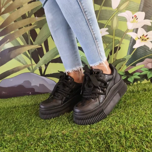 Tenis Tornasol Negro